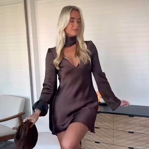 NEW ! ZARA SATIN EFFECT SCARF DRESS 
🚨firm price no discount already low